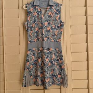 Adorable tennis/golf dress with pineapple print
